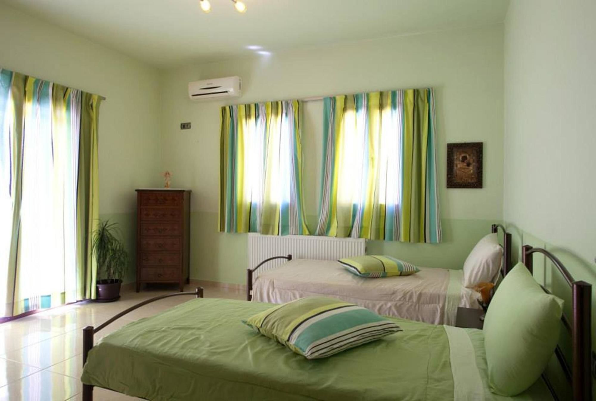 Louloudis Villa Spílion 外观 照片
